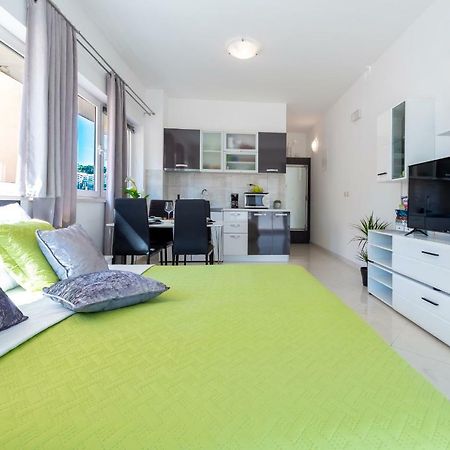 Studio Apartment & Room Ten - Free Parking Дубровник Екстер'єр фото
