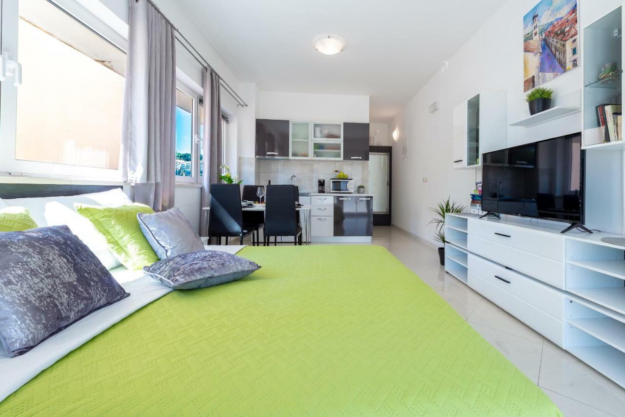 Studio Apartment & Room Ten - Free Parking Дубровник Екстер'єр фото