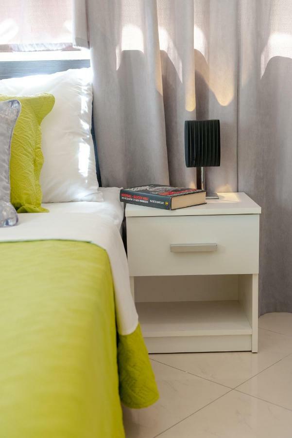 Studio Apartment & Room Ten - Free Parking Дубровник Екстер'єр фото