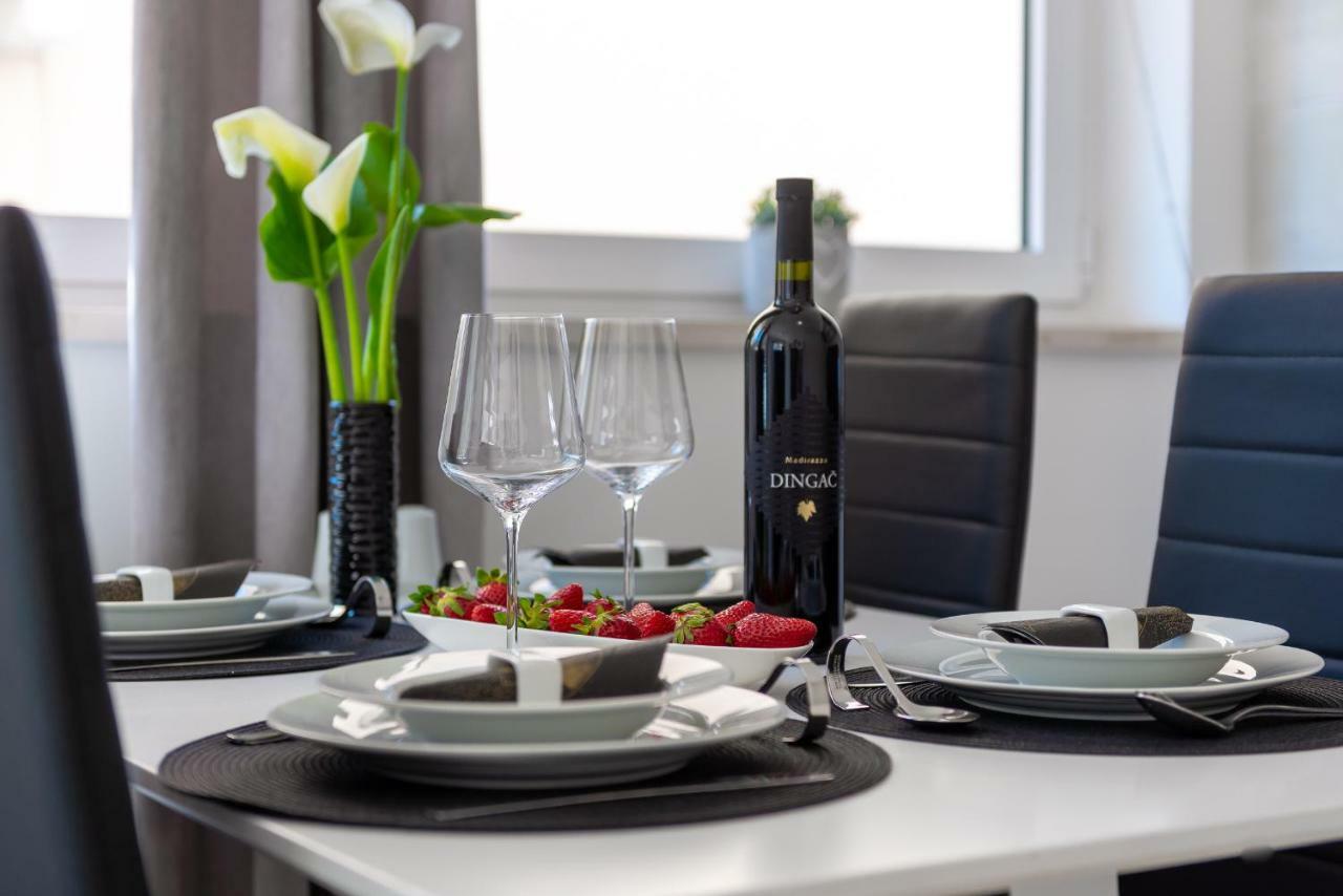 Studio Apartment & Room Ten - Free Parking Дубровник Екстер'єр фото