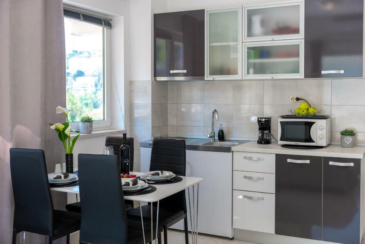Studio Apartment & Room Ten - Free Parking Дубровник Екстер'єр фото